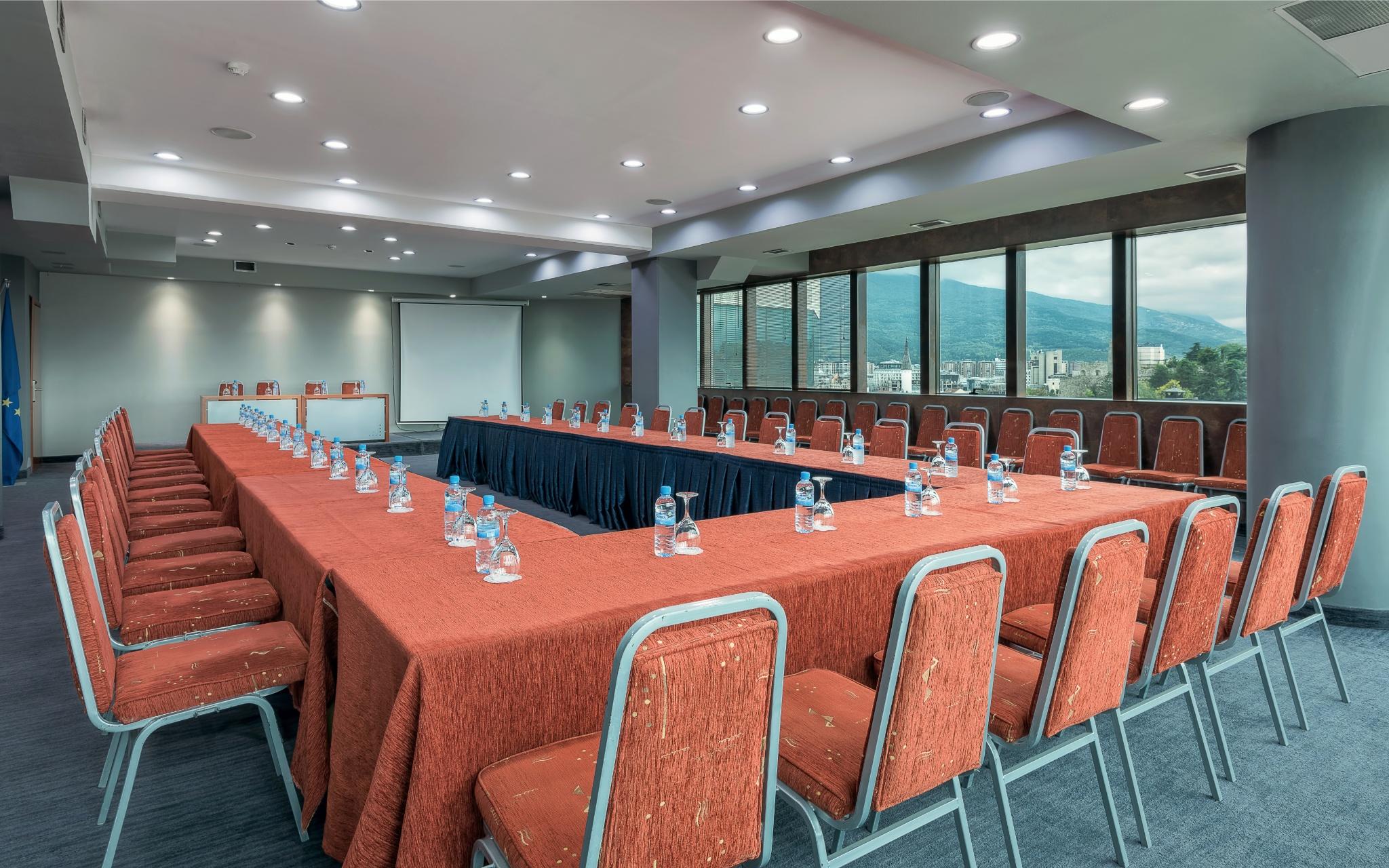 Hotel Arka Скоп'є Екстер'єр фото Meeting room